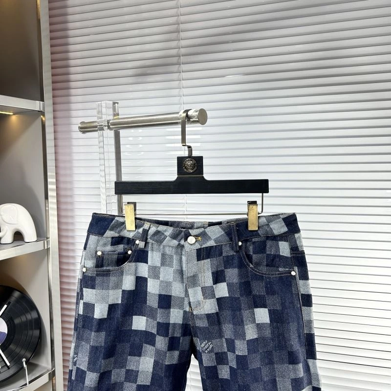 Louis Vuitton Short Suits Thermal 135743