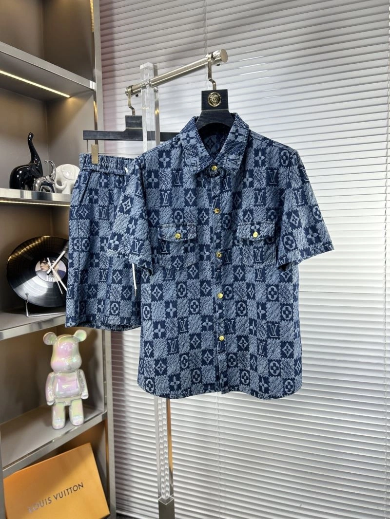 AllSeason Louis Vuitton Short Suits 135721