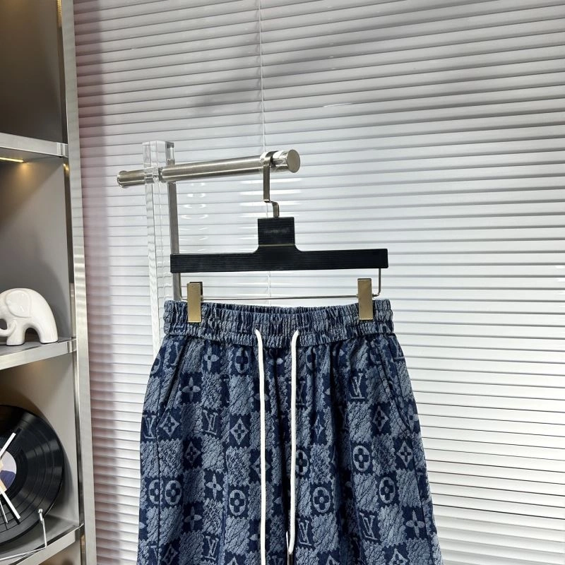 AllSeason Louis Vuitton Short Suits 135721