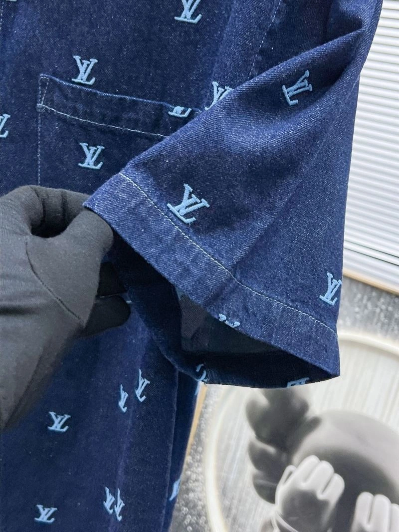 OnTrend Louis Vuitton Short Suits 134806