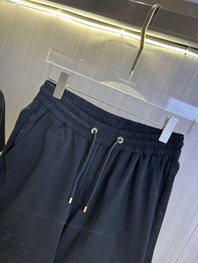 Louis Vuitton Short Suits Trendsetting 134812