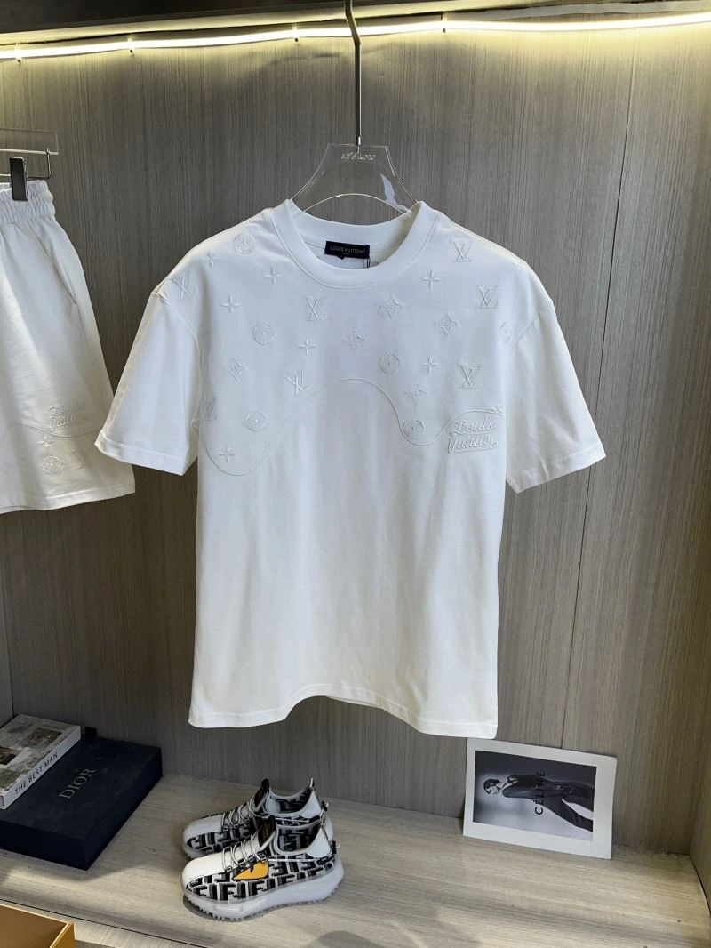 StreetReady Louis Vuitton Short Suits 134821