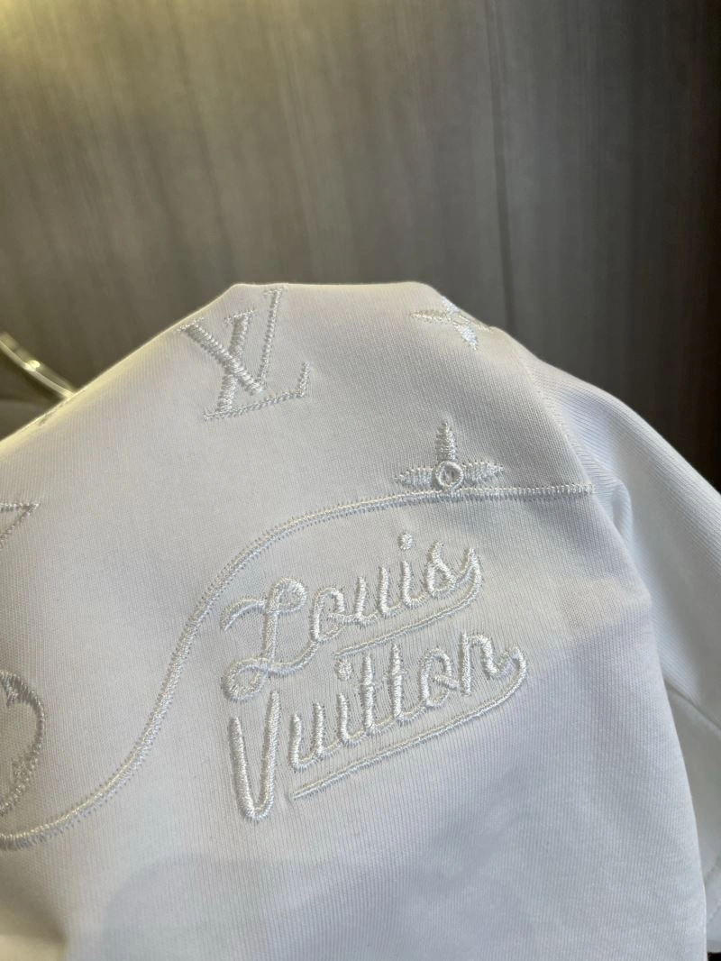 StreetReady Louis Vuitton Short Suits 134821