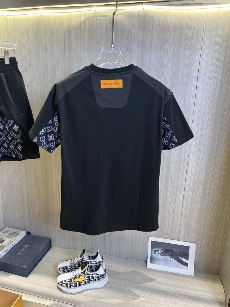 Neat Louis Vuitton Short Suits 134803