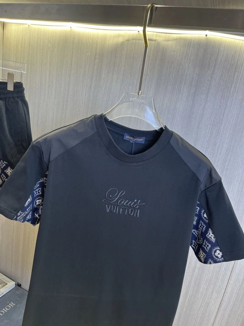 Neat Louis Vuitton Short Suits 134803