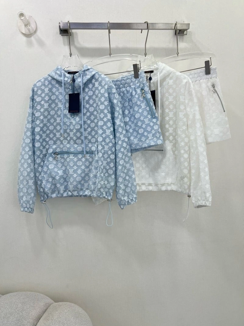 FastDry Louis Vuitton Short Suits 131382