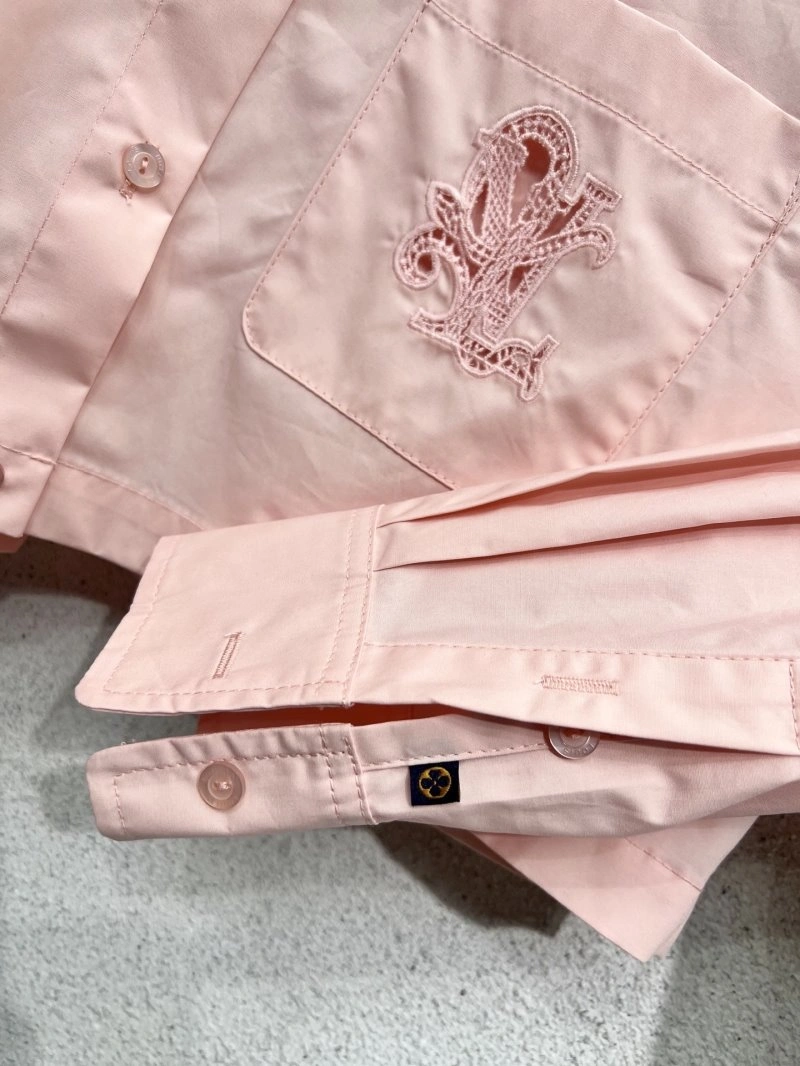 Louis Vuitton Short Suits EyeCatching 131384