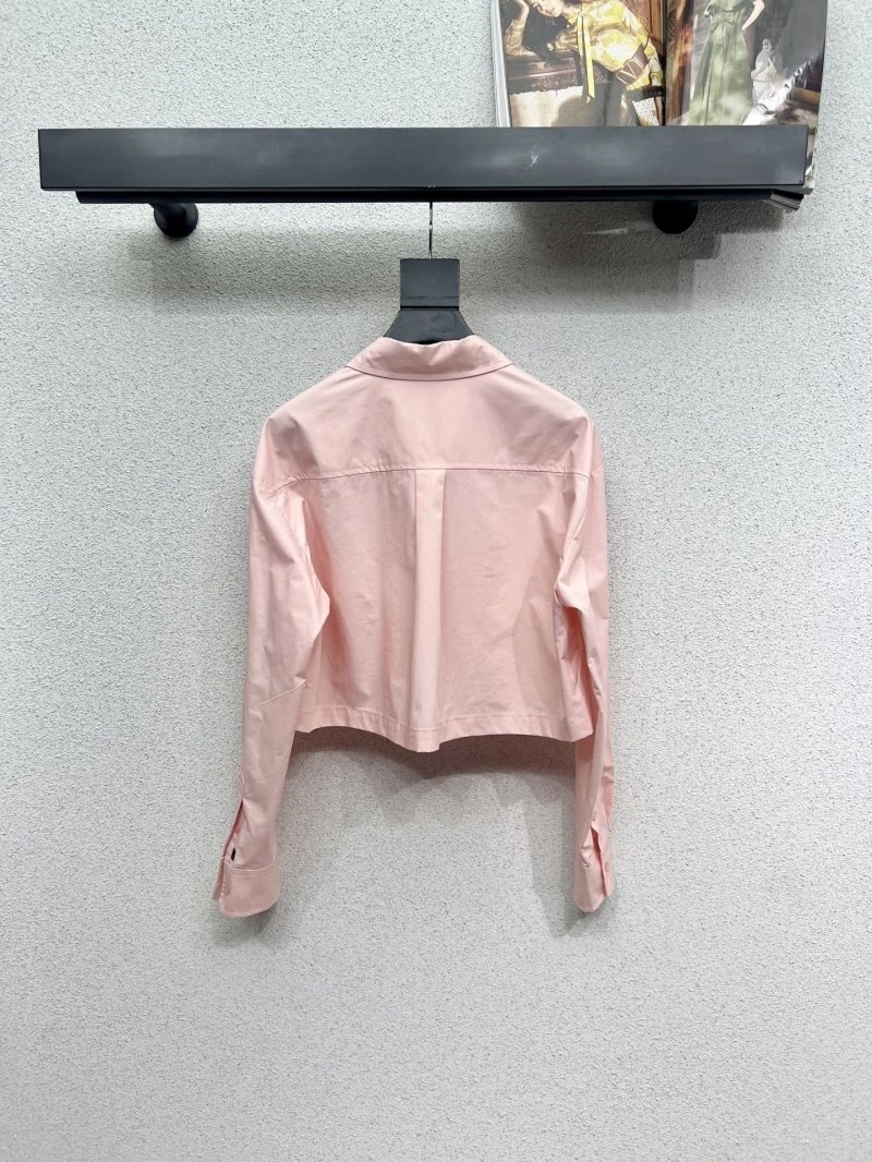 Louis Vuitton Short Suits EyeCatching 131384