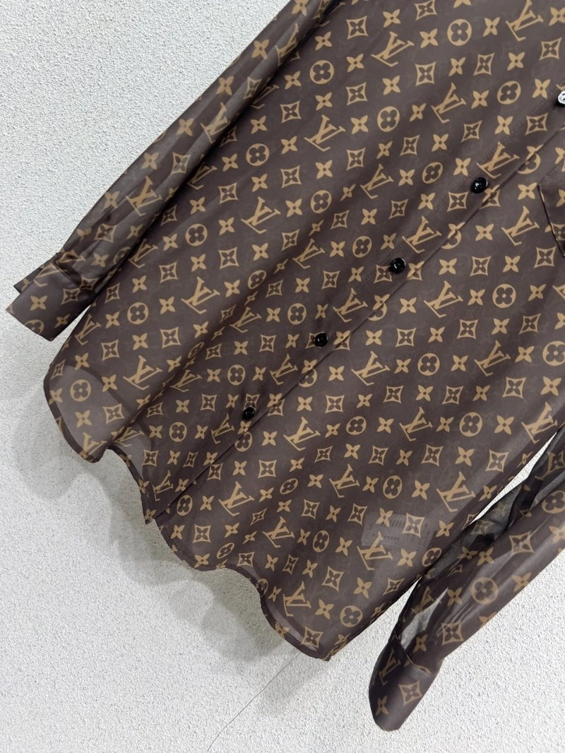 ComfortFit Louis Vuitton Short Suits 131370