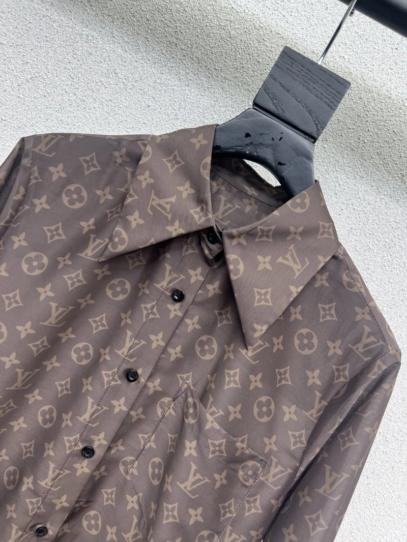 Colorful Louis Vuitton Short Suits 131380