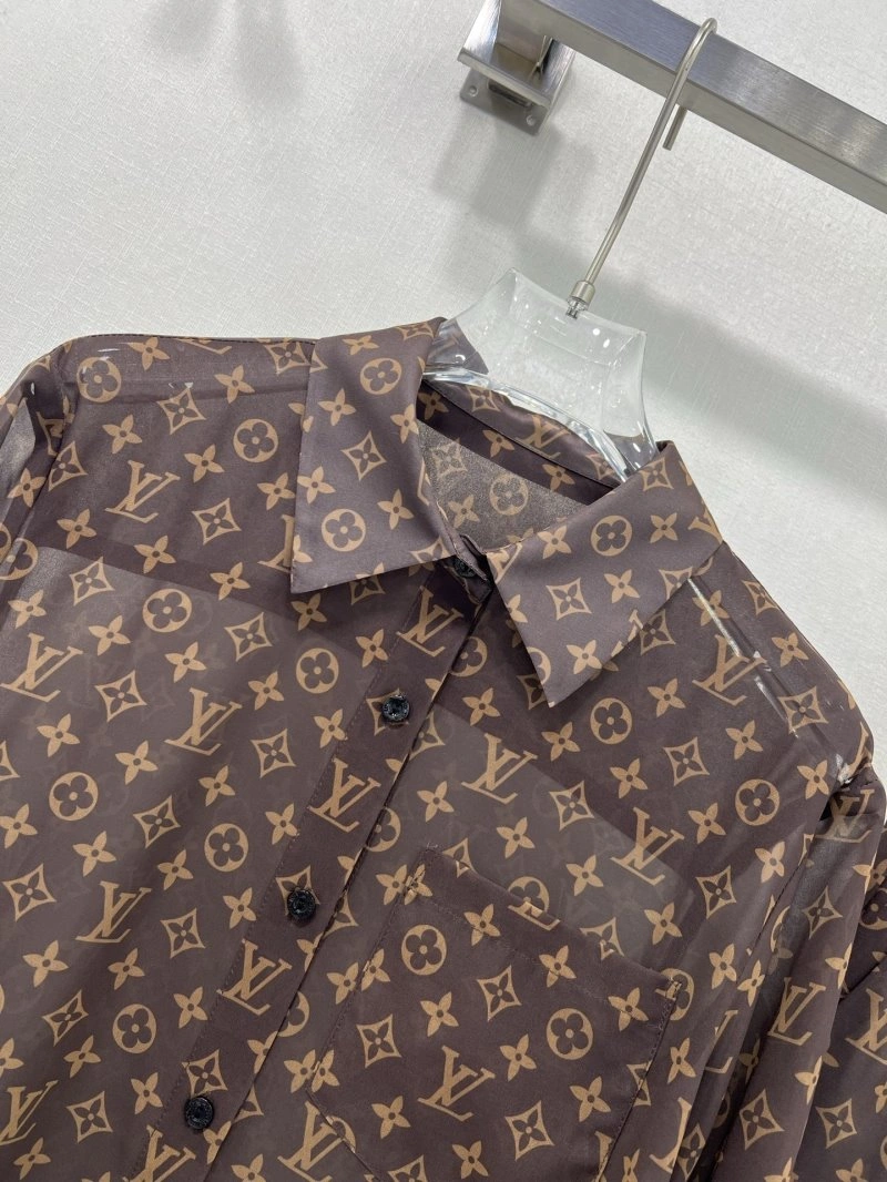Elegant Louis Vuitton Short Suits 131368