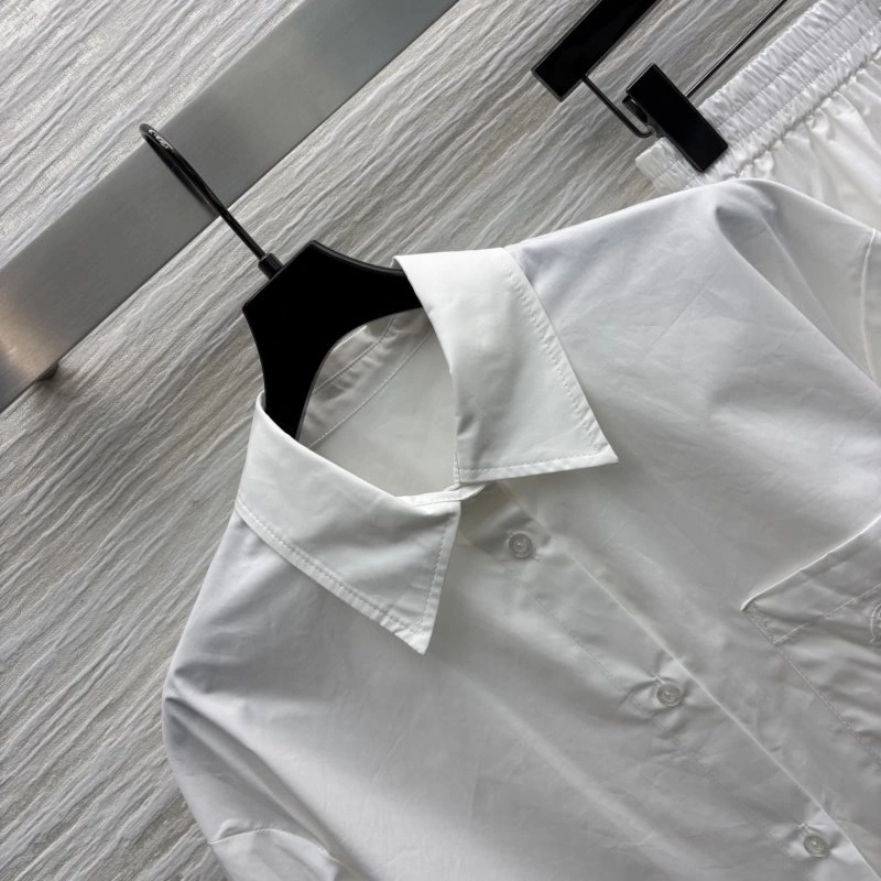 Louis Vuitton Short Suits ComfortFit 131371