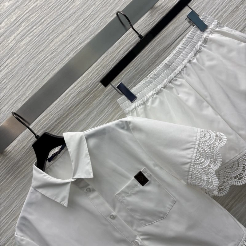 Louis Vuitton Short Suits EyeCatching 131357