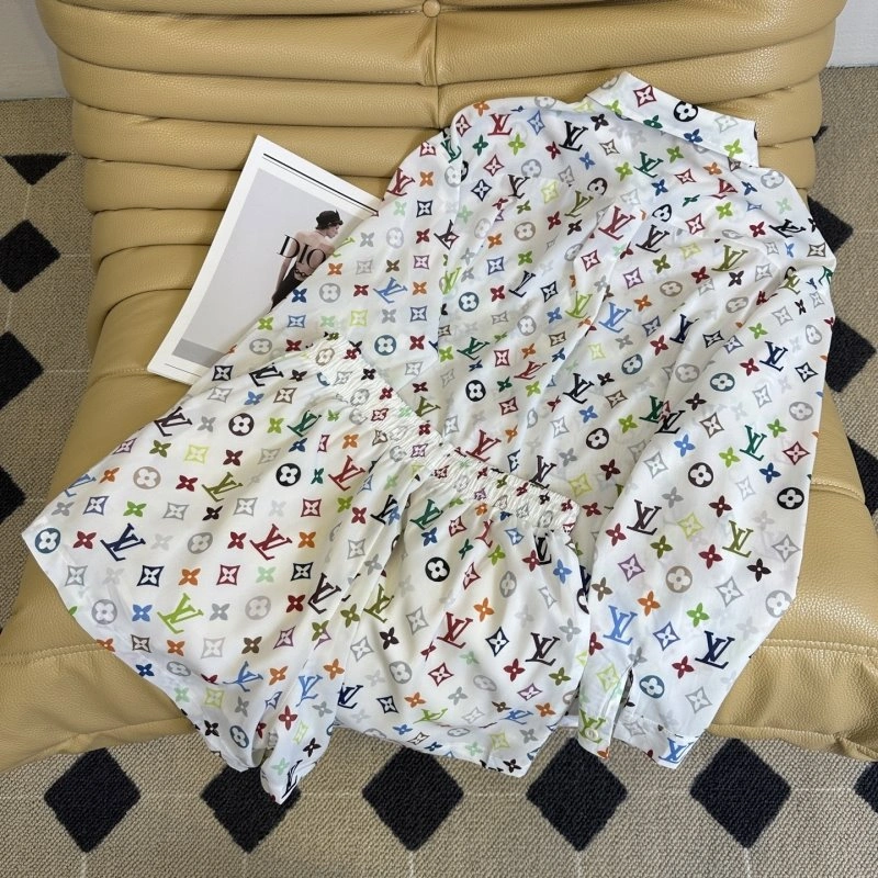 Louis Vuitton Short Suits GoodFit 131257