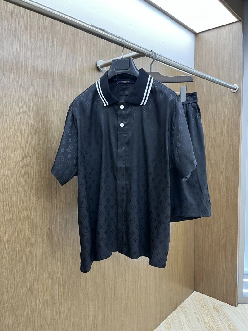 Sustainable Louis Vuitton Short Suits 133687