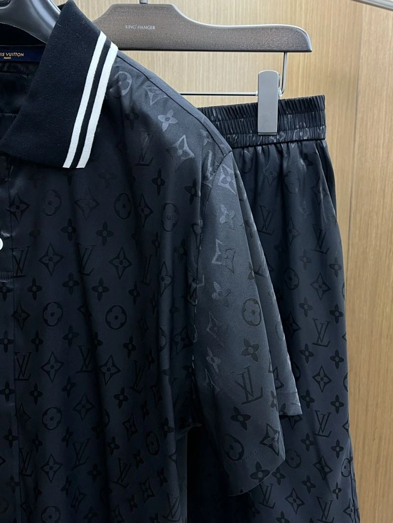 Sustainable Louis Vuitton Short Suits 133687