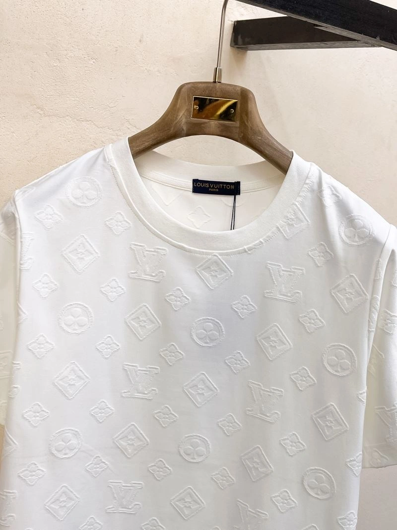 EasyMatch Louis Vuitton Short Suits 133677