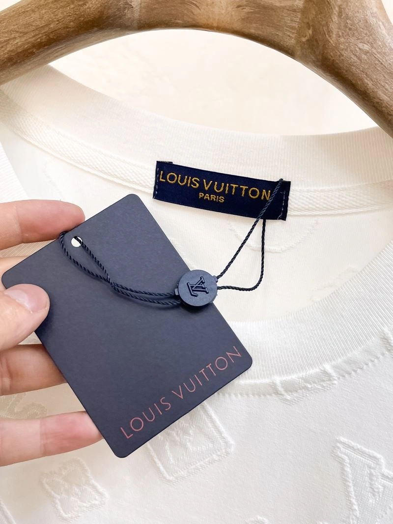 EasyMatch Louis Vuitton Short Suits 133677