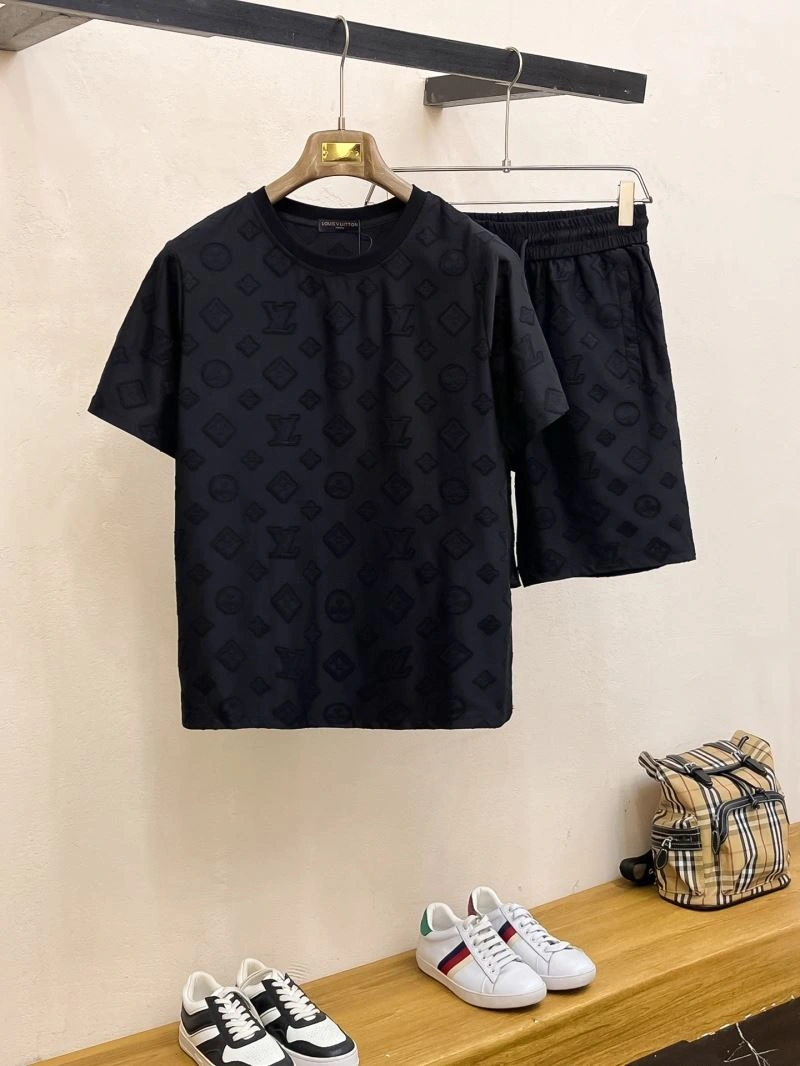 Louis Vuitton Short Suits ZeroBulk 133676