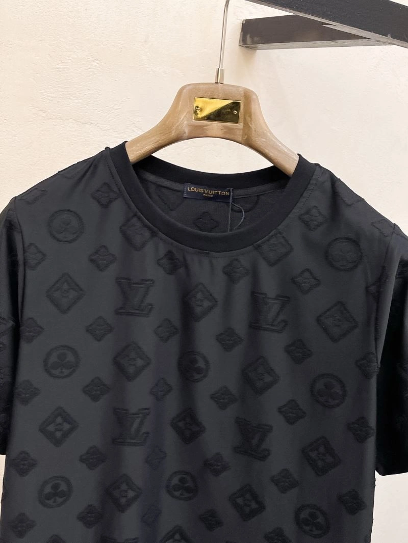 Louis Vuitton Short Suits ZeroBulk 133676