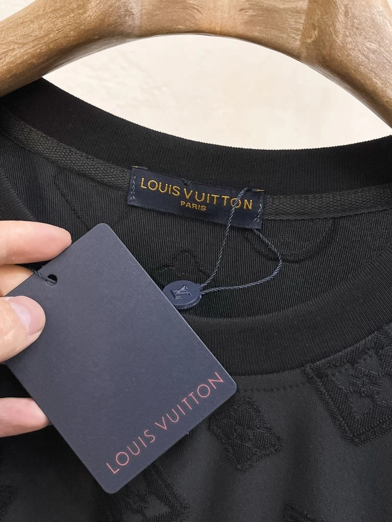 Louis Vuitton Short Suits ZeroBulk 133676