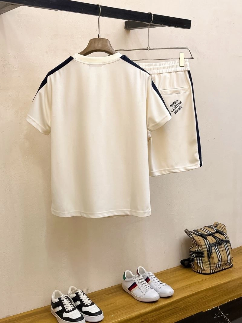 Louis Vuitton Short Suits Supportive 133675