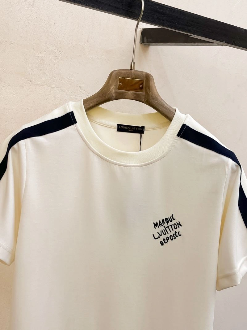 Louis Vuitton Short Suits Supportive 133675