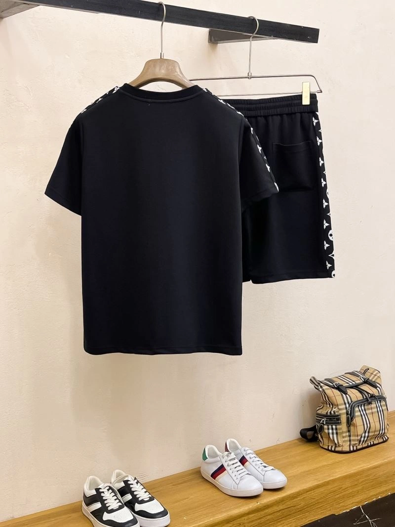 Louis Vuitton Short Suits Refined 133673