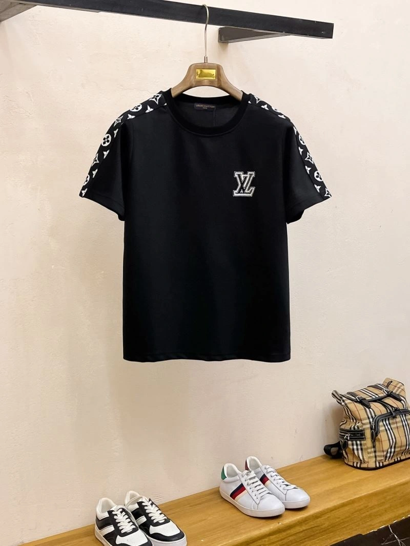 Louis Vuitton Short Suits Refined 133673