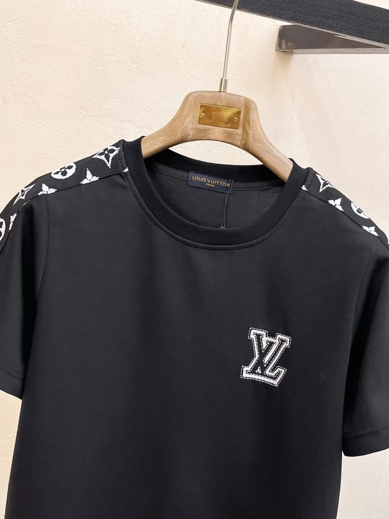 Louis Vuitton Short Suits Refined 133673