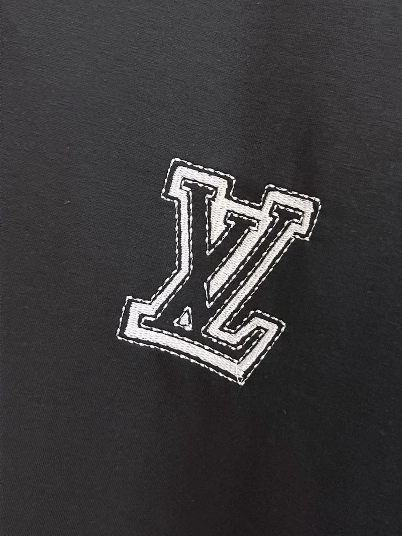 Louis Vuitton Short Suits Refined 133673