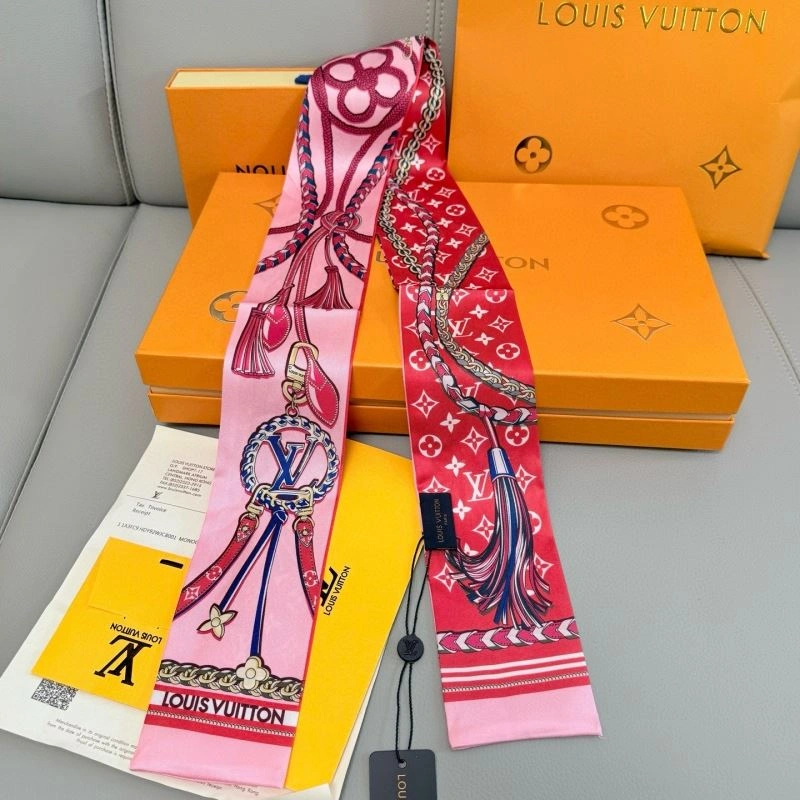 Supportive Louis Vuitton Silk 272060