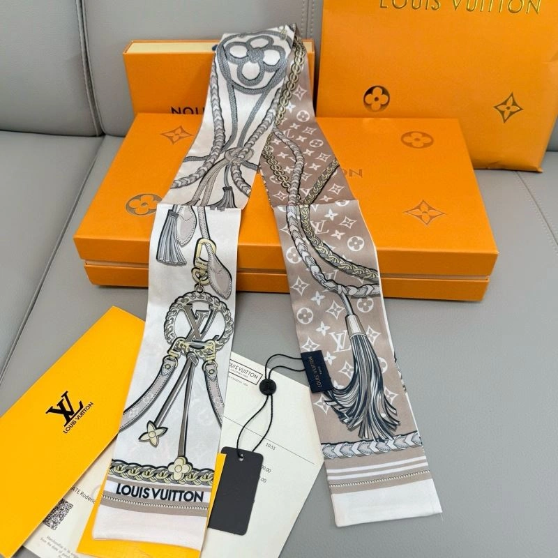 Louis Vuitton Silk MultiPurpose 272064