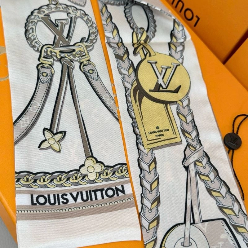 Louis Vuitton Silk MultiPurpose 272064