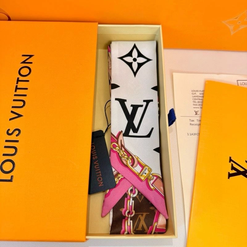 Timeless Louis Vuitton Silk 272052
