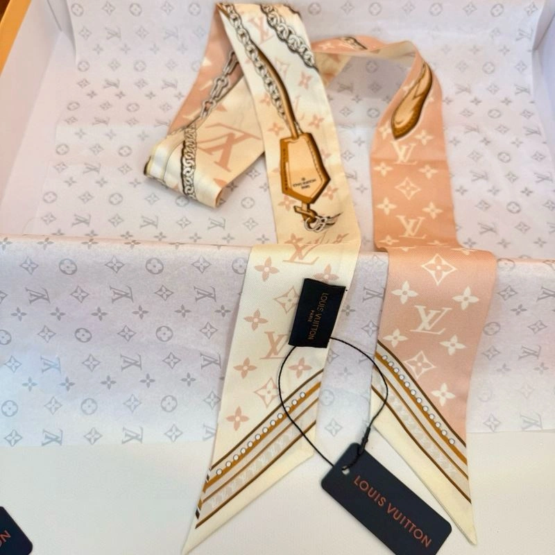OdorResistant Louis Vuitton Silk 272059