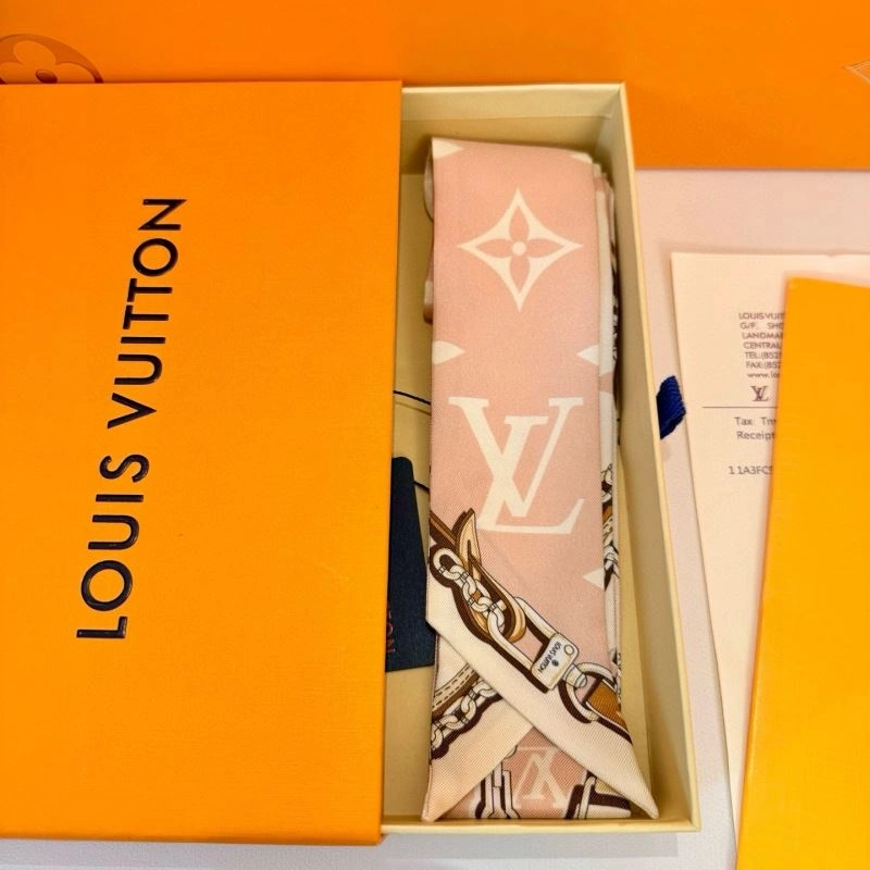 OdorResistant Louis Vuitton Silk 272059