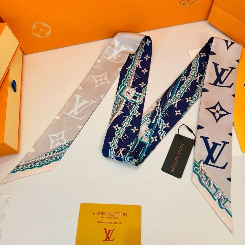 Louis Vuitton Silk Sophisticated 272062