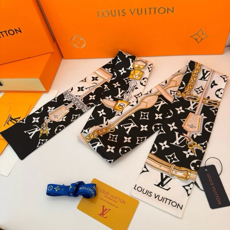 Casual Louis Vuitton Silk 272058
