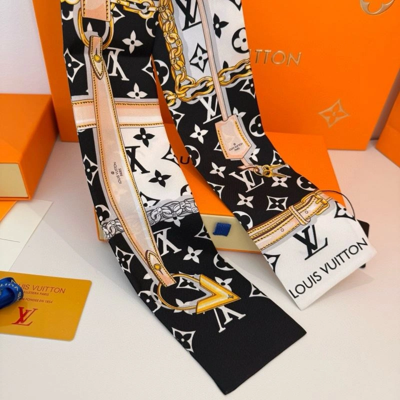 Casual Louis Vuitton Silk 272058