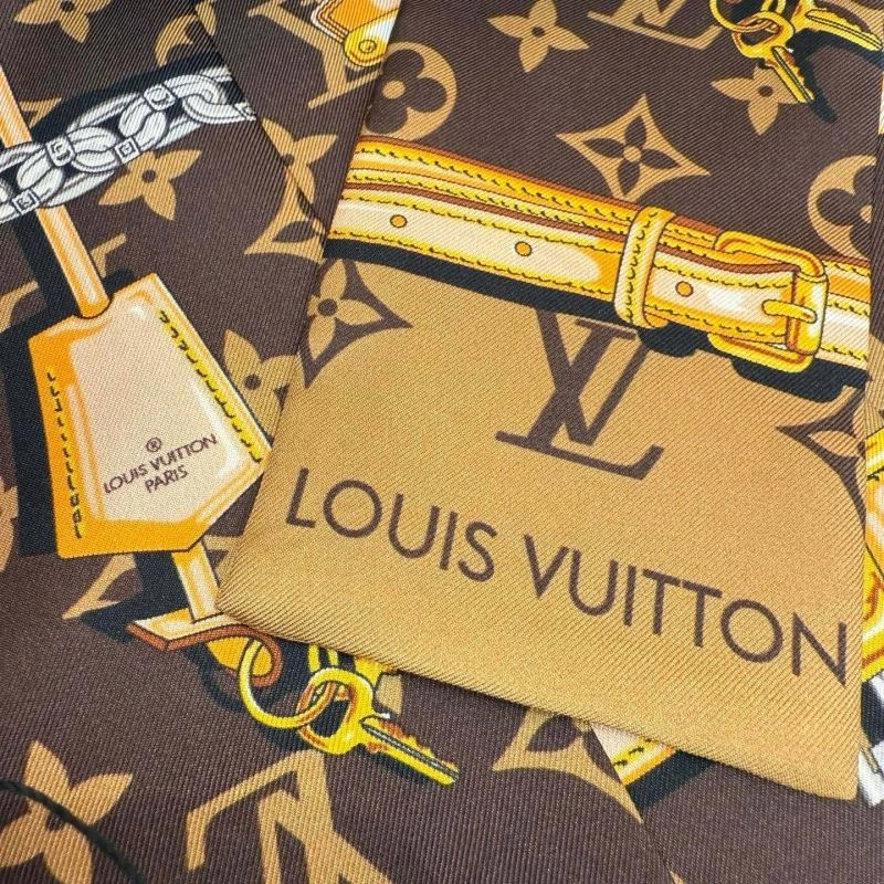 Louis Vuitton Silk HighPerformance 272028