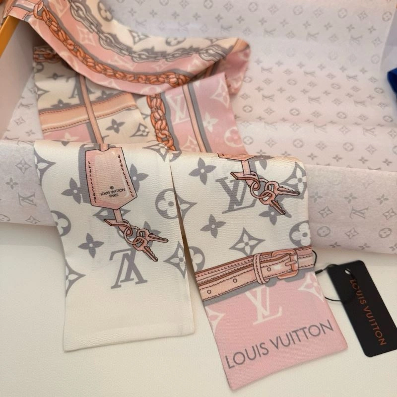 Unisex Louis Vuitton Silk 272051