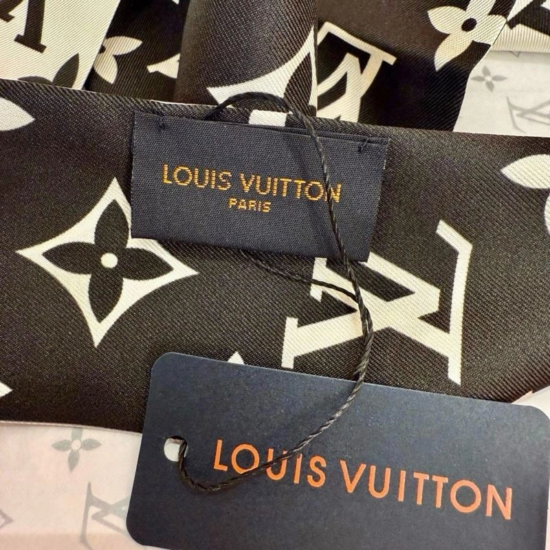 Louis Vuitton Silk GoodFit 272044
