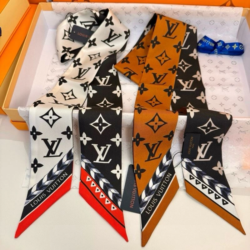 Original Louis Vuitton Silk 272036