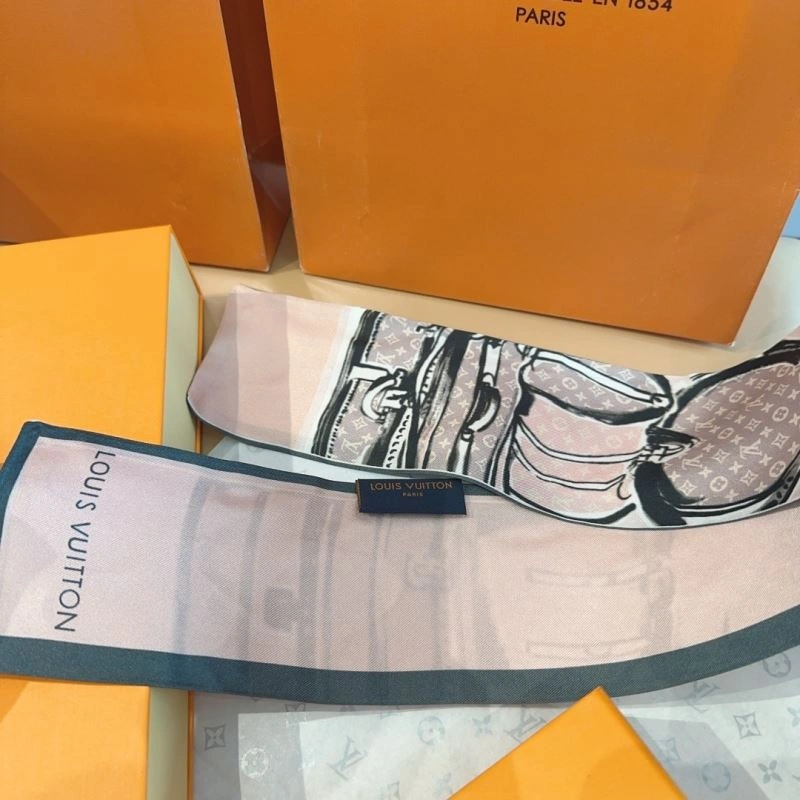 Louis Vuitton Silk SunProtective 272029