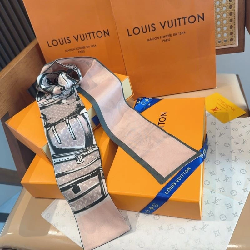 Louis Vuitton Silk SunProtective 272029