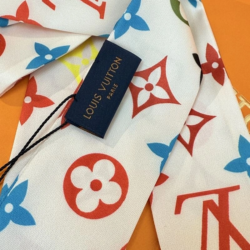 Louis Vuitton Silk Breathable 272490