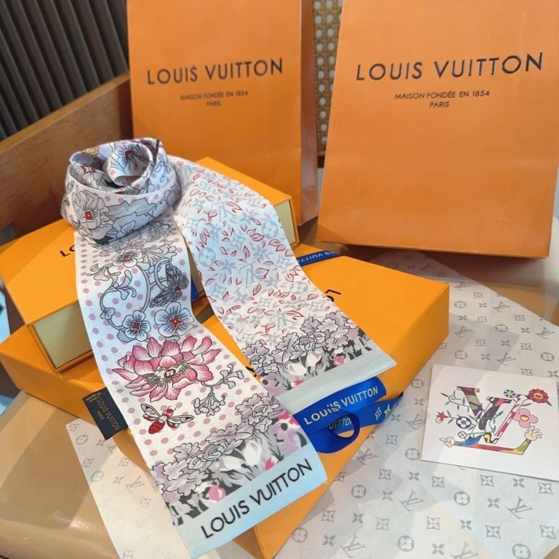 Louis Vuitton Silk Trendy 272590