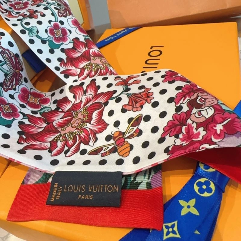 HighQuality Louis Vuitton Silk 272610