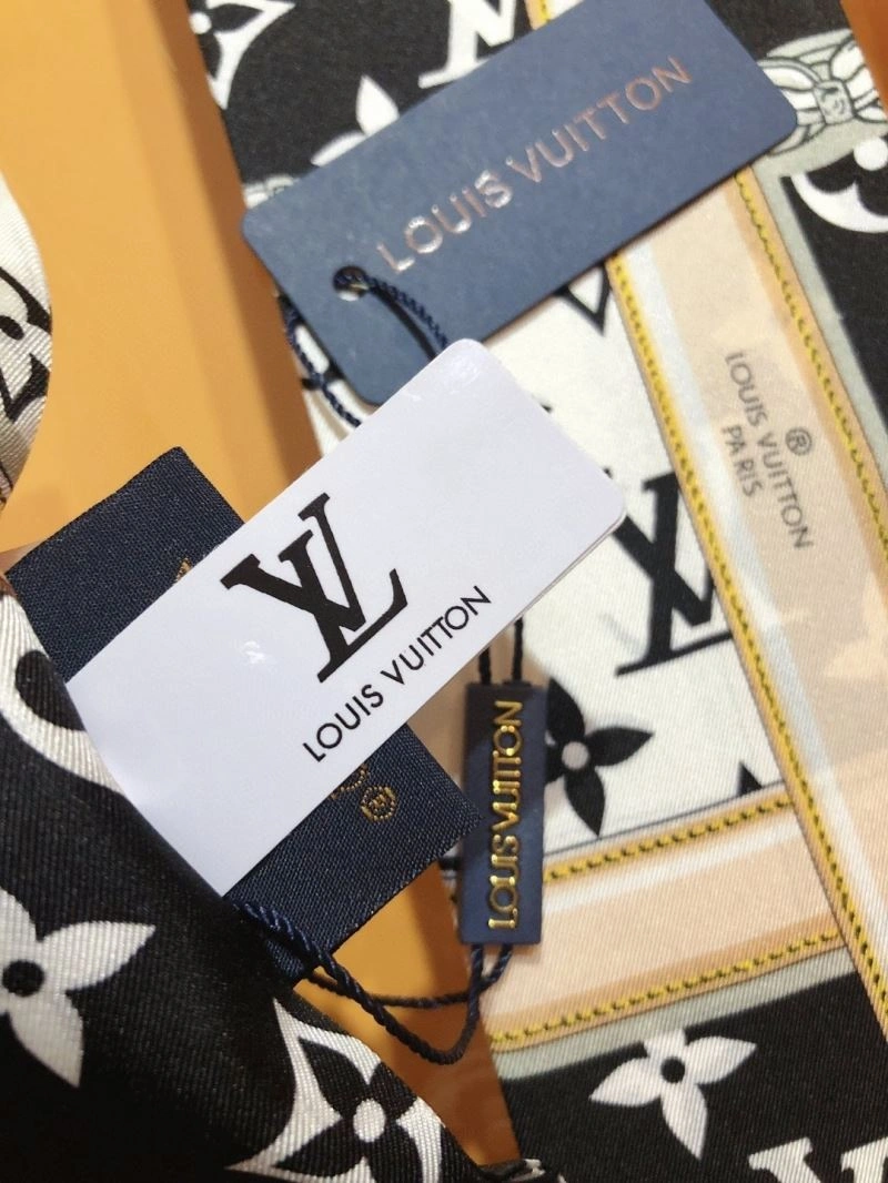 Louis Vuitton Silk Flexible 272586